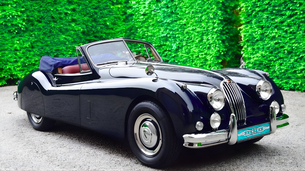 2026 Jaguar XK140 DHC Revival : Classic British Luxury Roadster Returns with Modern Power and Tech